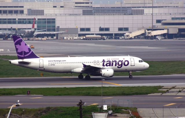 Airbus A320 (C-GPWG) - KSFO - TANGO Air CAnada A320 starting to roll off 1R at SFO for Montreal or Toronto..Feb 14th, 2005.