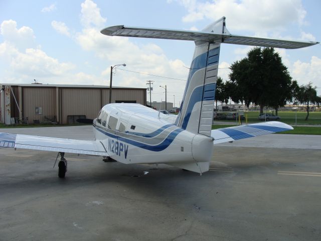 Piper Saratoga (N28PV)