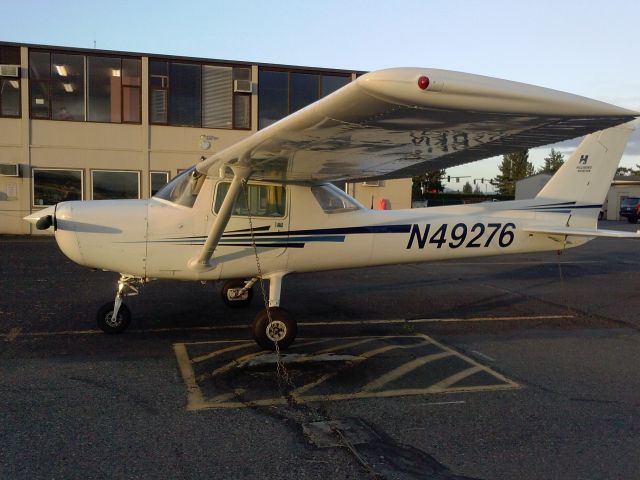 Cessna 152 (N49276)