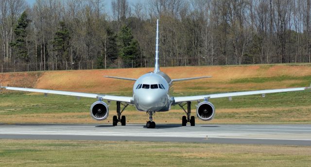 Airbus A320 (N665AW) - 3/13/16