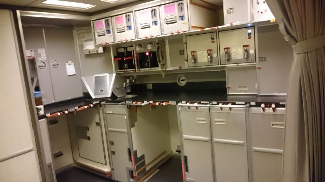 Boeing 777-200 (JA711A) - Oct.19.2016br /RJFK for RJTTbr /Rear galley