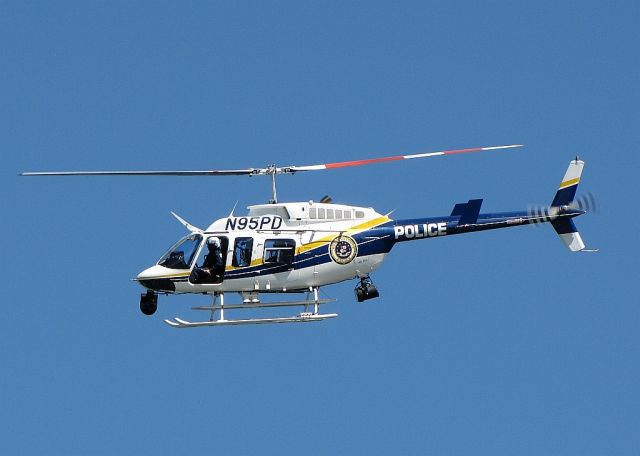 Cessna Skyhawk (N95PD) - Philadelphia PD Bell 206-L4