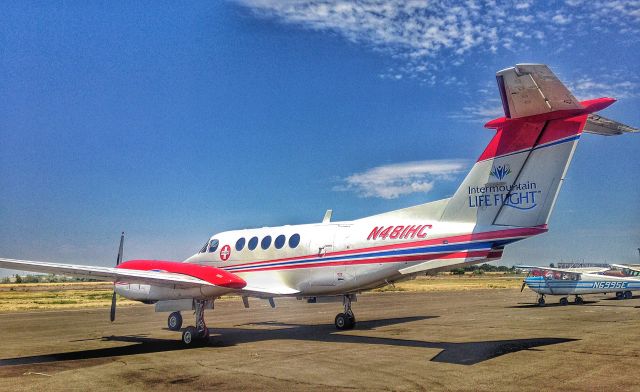 Beechcraft Super King Air 200 (N481HC) - N481HC - 2005 Raytheon B200