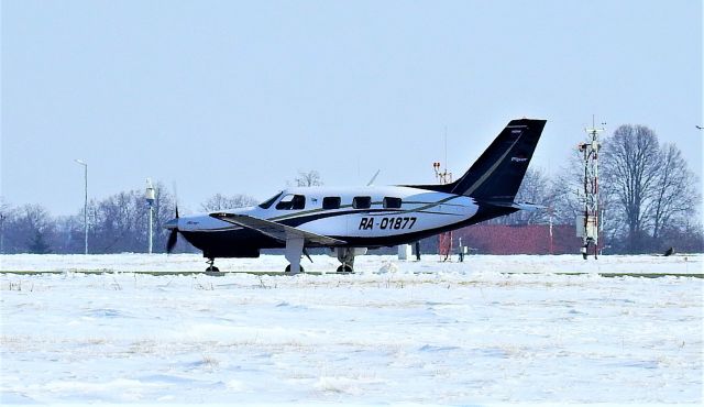 Piper Malibu Mirage (RA-01877) - Spotting EPLB