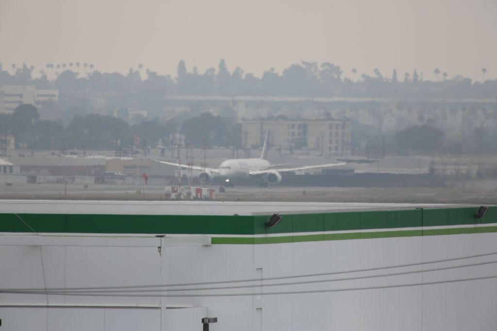 Boeing 787-8 (N45905)