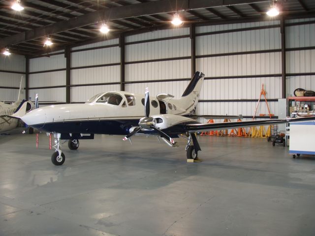 Cessna Chancellor (N514LP)