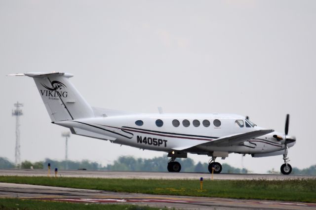 Beechcraft Super King Air 200 (N405PT)