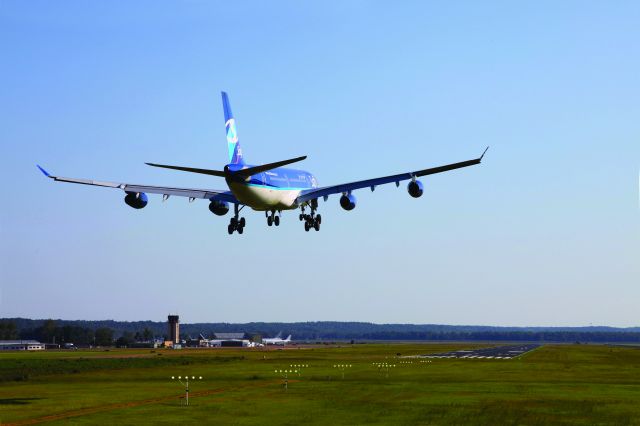 F-WTBA — - Airbus a340 on final approach for runway 18 at KGWO.