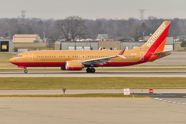 Boeing 737 MAX 8 (N871HK) - The new Flagship of the SWA fleet honoring founder Herbert Kelleher. Shown here departing 23-R on 11-24-22 (Thanksgiving Day) in her 9th day of revenue service. This is something to be thankful for! Sadly her predecessor N711HK was retired in March of 2022 and scrapped in May of 2022. Wish they could have preserved her in DAL.