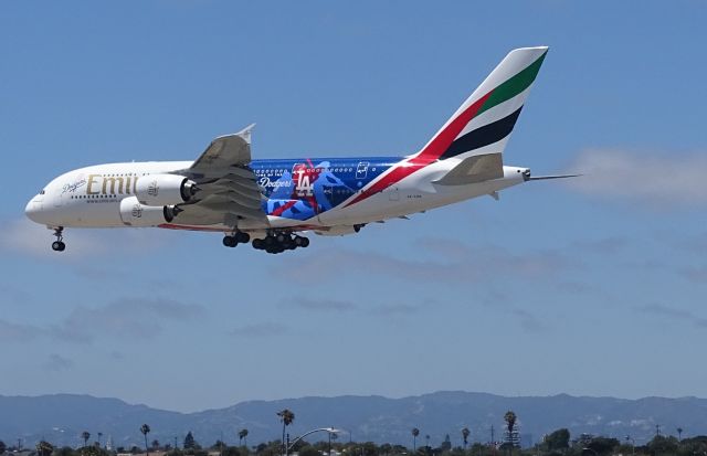 Airbus A380-800 (A6-EON) - a rel=nofollow href=http://flightaware.com/live/flight/A6EON/history/20160704/2345Z/KLAX/OMDBhttps://flightaware.com/live/flight/A6EON/history/20160704/2345Z/KLAX/OMDB/a