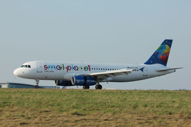 Airbus A320 (SP-HAB)