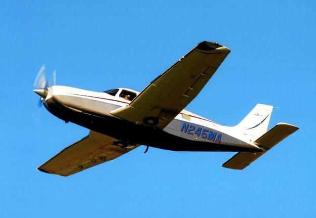 Piper Saratoga (N245MA)