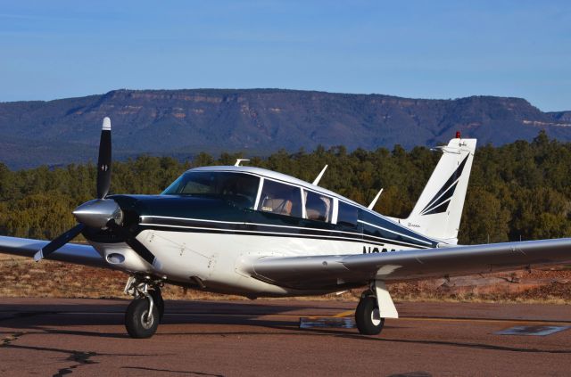 Piper PA-24 Comanche (N9280P)