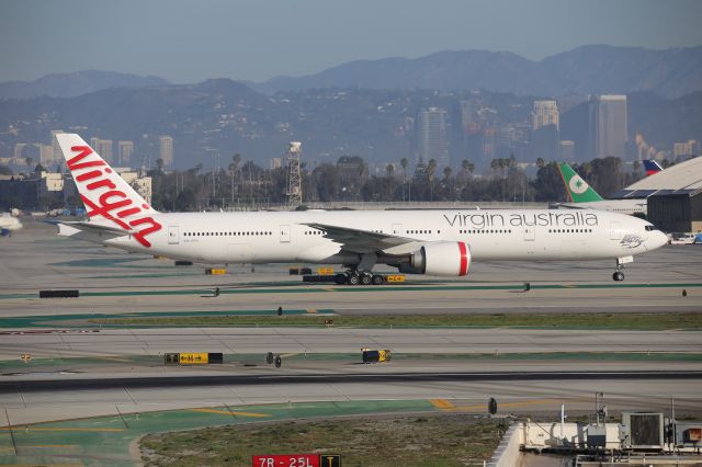 BOEING 777-300ER (VH-VPH)