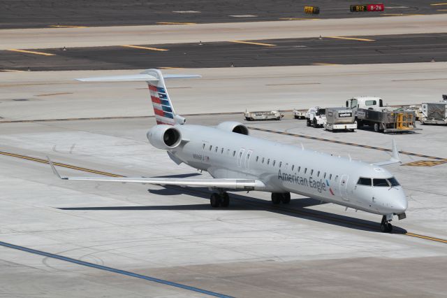 Canadair Regional Jet CRJ-900 (N906FJ)