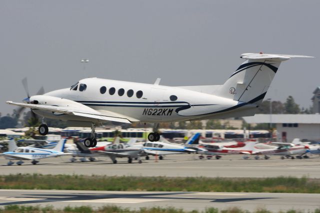 Beechcraft Super King Air 200 (N622KM)