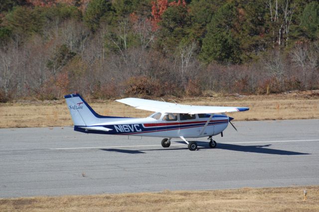 Cessna Skyhawk (N16VC)