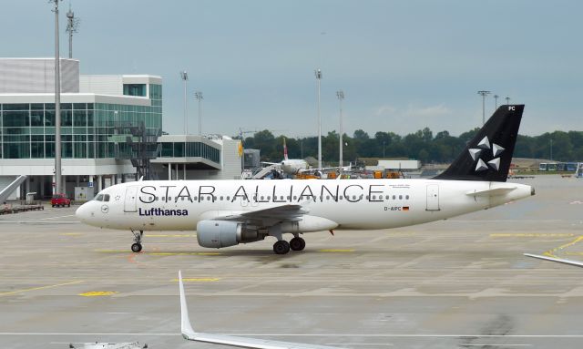 Airbus A320 (D-AIPC) - Lufthansa Airbus A320-211 D-AIPC in Munich