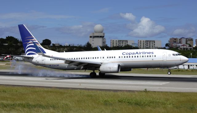 Boeing 737-800 (HP-1726CMP)