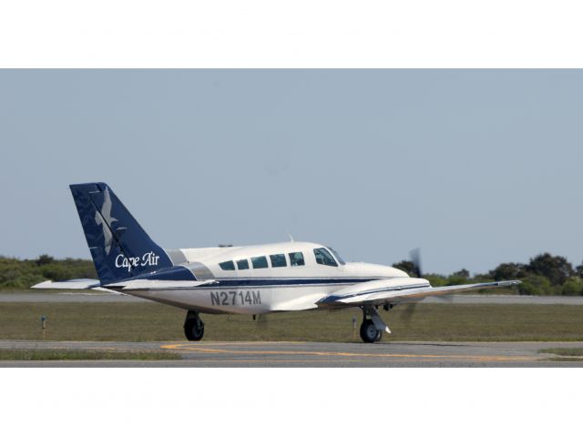 Cessna 402 (N2714M)