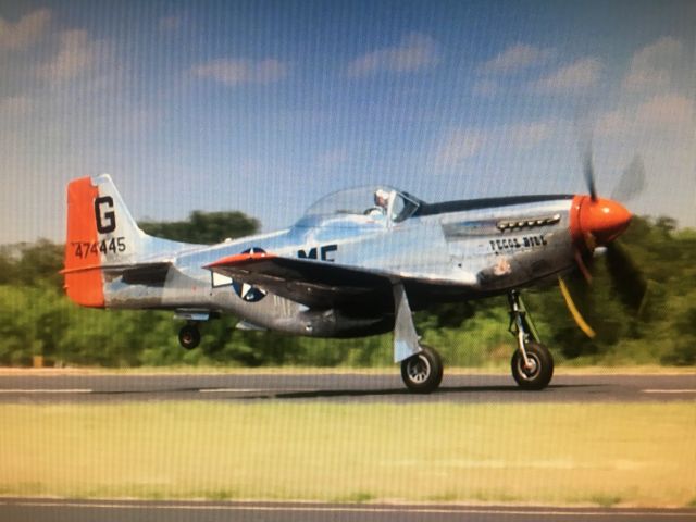 North American P-51 Mustang (N4132A)