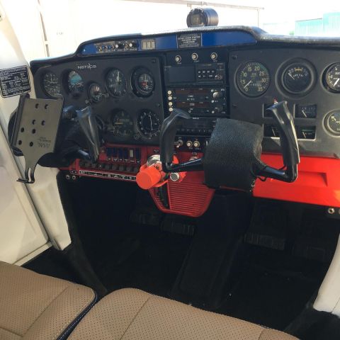 Cessna Commuter (N673CB)