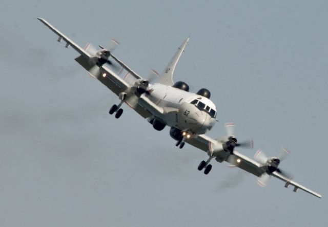 Lockheed P-3 Orion —