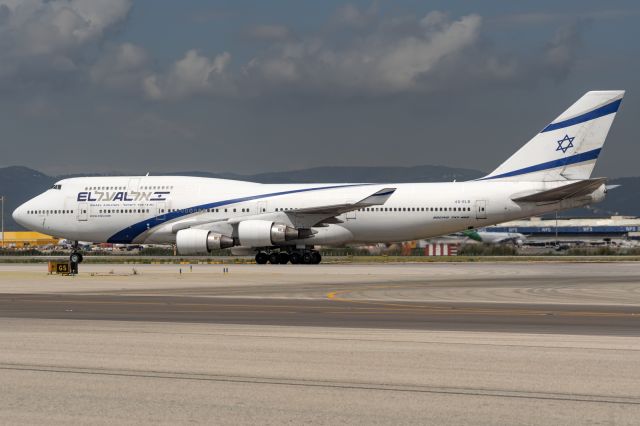 Boeing 747-400 (4X-ELB)