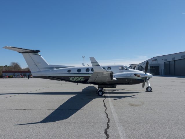 Beechcraft Super King Air 300 (N391HC) - 8 FEB 2018