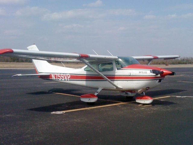 Cessna Skylane (N759VP) - The Skylane is a gret personal travel aircraft.