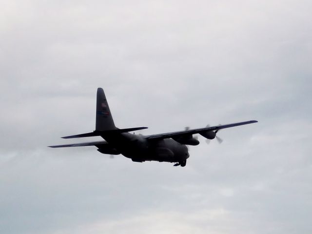 Lockheed C-130 Hercules — - YOUNGSTOWN