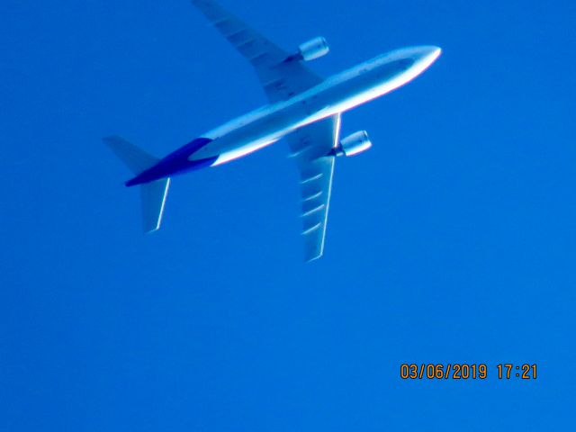 Airbus A310 (N808FD)