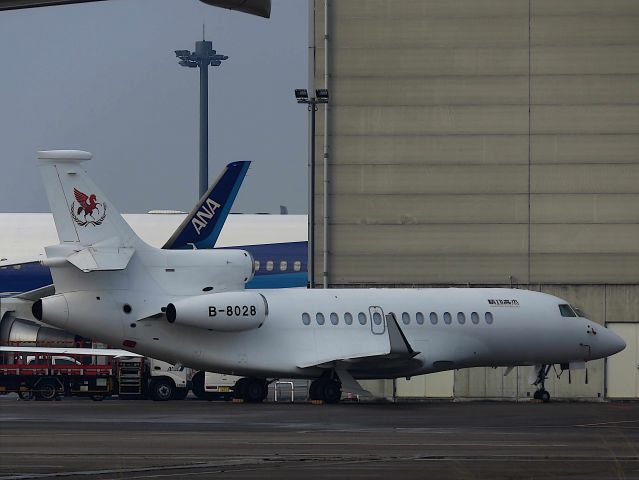 Dassault Falcon 7X (B-8028) - I took this picture on Feb 11, 2018.
