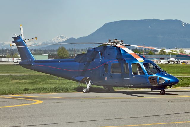 Sikorsky S-76 (C-GHJP)