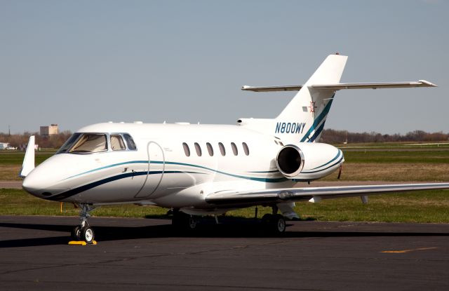 Hawker 800 (N800WY)