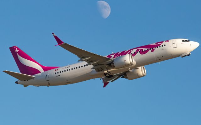 Boeing 737 MAX 8 (C-GJKK)