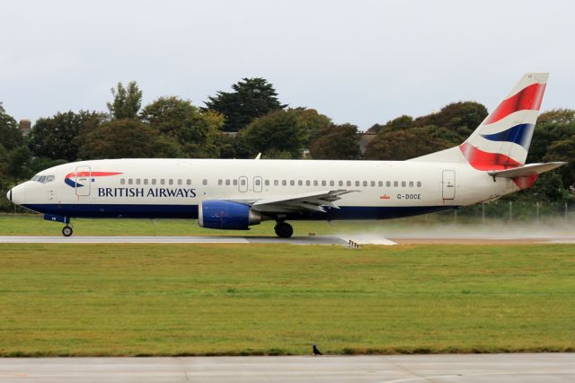 Airbus A320 (G-DOCE)