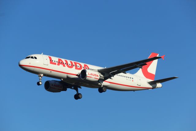 Airbus A320 (9H-LOR) - As RYR975 VIE-KBP.