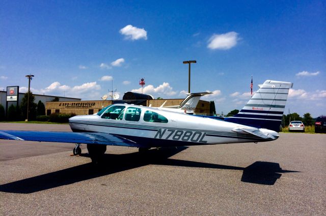 Beechcraft Bonanza (33) (N7880L)