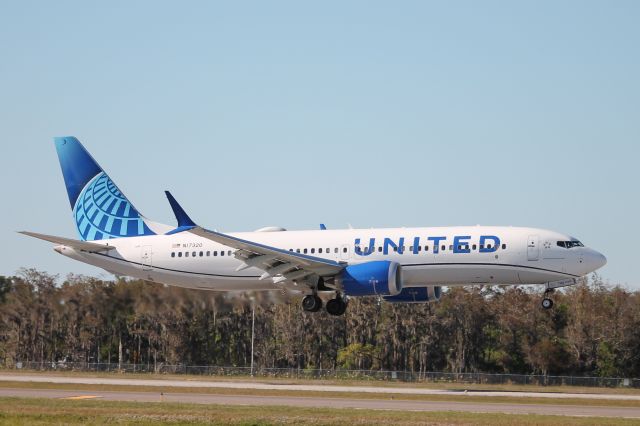 Boeing 737 MAX 8 (N17320) - United Flight 1453 arrives on Runway 6 at Southwest Florida International Airport following flight from Newark-Liberty International Airport (12/2/24)