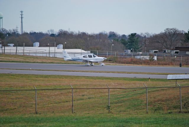 Cirrus SR-20 (N582XS)