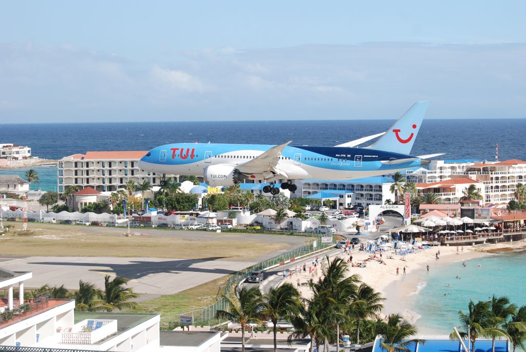 Boeing 787-8 (PH-TFK) - From my balcony at Maho Beach in St. Maarten