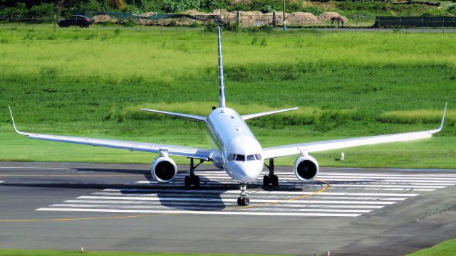 Boeing 757-200 (N175AN)