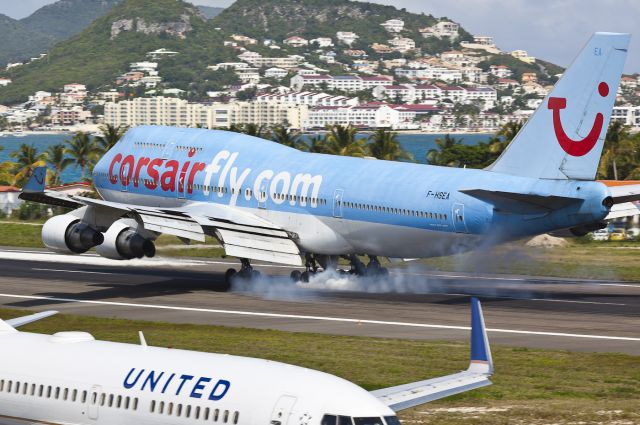 Boeing 747-400 (F-HSEA)