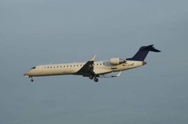 Canadair Regional Jet CRJ-700 (ES-ACE)