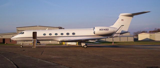 N914BD — - Owned by Dillards Corp.