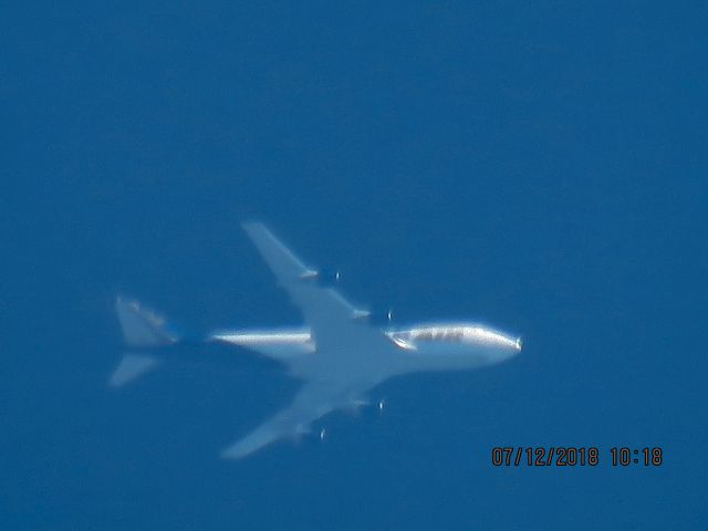 Boeing 747-400 (N446MC)
