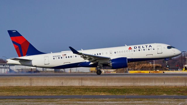 OSKBES-MAI Kityonok (N302DU) - Delta Airlines A220-300 landing at MSP from Austin Texas.