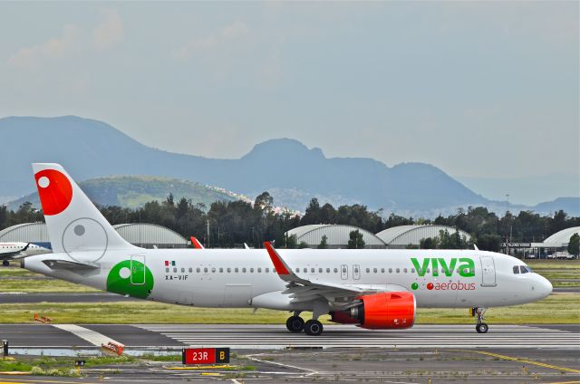 Airbus A320 (XA-VIF) - A320neo, (XA-VIF), into runway 23R for takeoff on in Mexico City Airport (AICM).