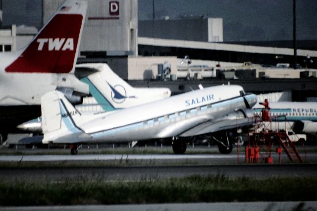 Douglas DC-3 (N8061A) - KSFO - DC-3 Cargo departing for Seattle